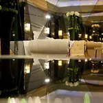 Wego Hotel - Linsen